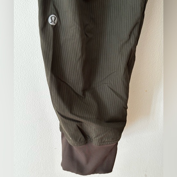 Lululemon Dance Studio Jogger - Picture 4 of 5